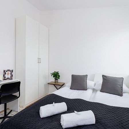 Radziwillowska Apartment Cracow Planty By Noclegi Renters Krakow Luaran gambar