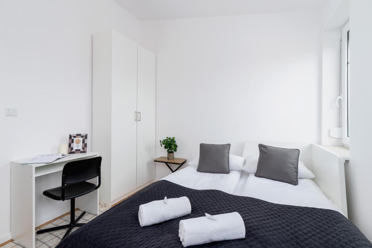 Radziwillowska Apartment Cracow Planty By Noclegi Renters Krakow Luaran gambar