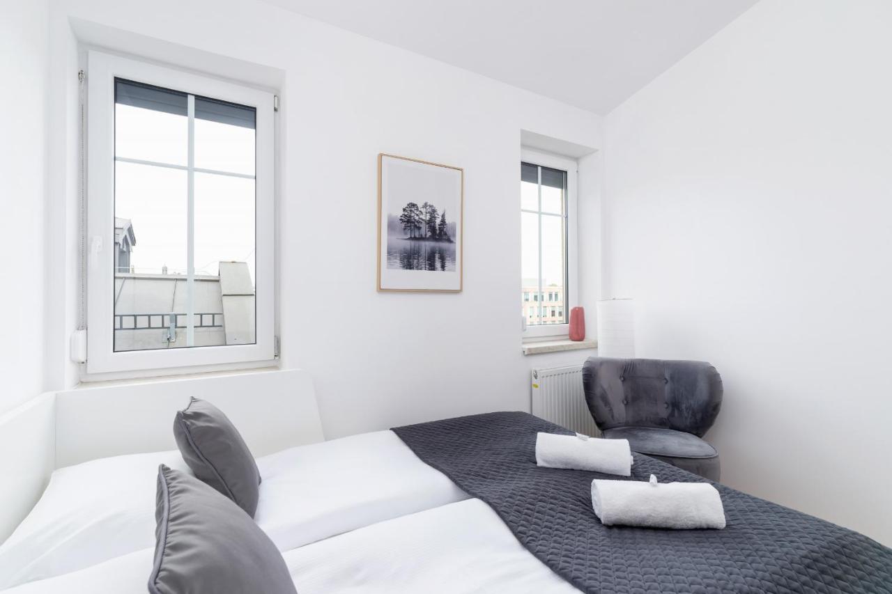 Radziwillowska Apartment Cracow Planty By Noclegi Renters Krakow Luaran gambar